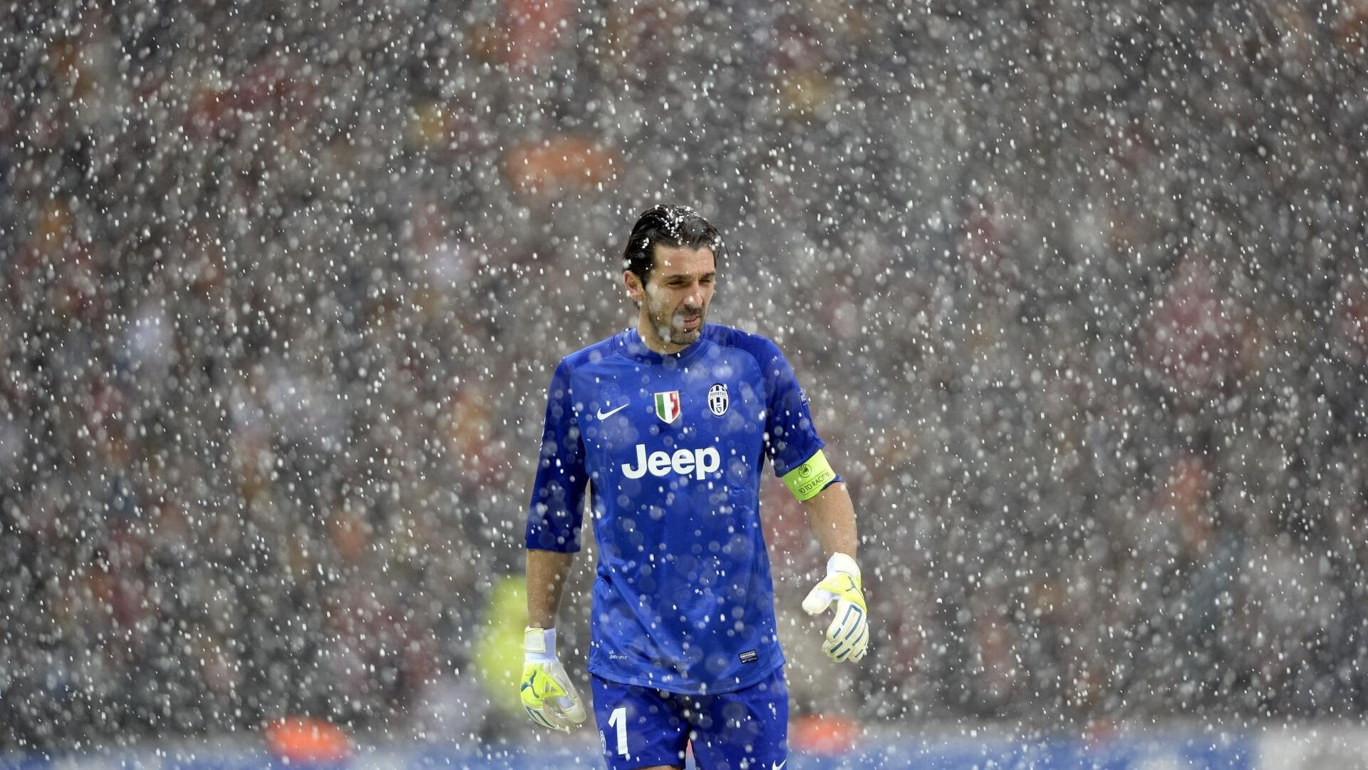 jbo电竞-凯恩在皇家马德里比赛中大胜，比分优势明显引发热议！